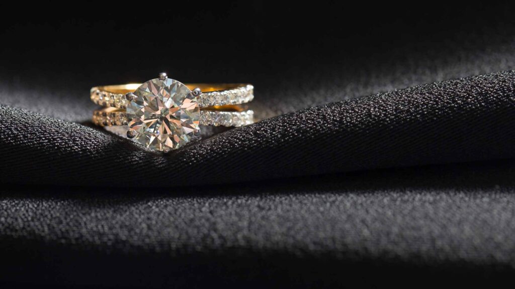 Best Engagement Rings 2024-Platinum Twisted Vine Engagement Ring